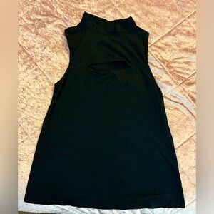 Torrid size 3 Black Sleeveless Mock Neck keyhole top